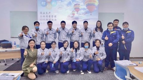 俞璇老师企业培训授课现场